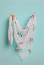 Load image into Gallery viewer, AGCS1013: White: Penguin Scarf