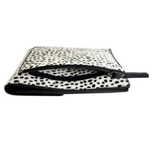 Load image into Gallery viewer, THSB1008: White: Animal Print Cross Bag