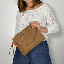 Load image into Gallery viewer, THSB1038: Brown: Envelope Weave Cross Bag