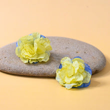 Load image into Gallery viewer, THSE1082: Lemon Light Blue: Duo Colour Flower Earrings