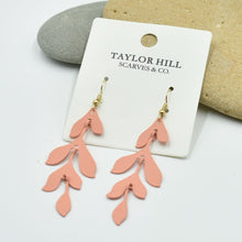 Load image into Gallery viewer, THSE1091: Pink: Leaf Drop Earrings