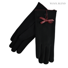 Load image into Gallery viewer, THSG1084: Black: Flat Bow Gloves
