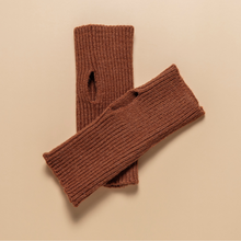 Load image into Gallery viewer, THSG1118: Rust Brown: Ribbed Fingerless Gloves