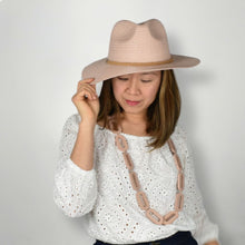 Load image into Gallery viewer, THSH1013: Pink: Savannah Sun Hat