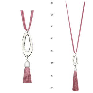Oval Frame Pendant Necklace | Dusty Pink