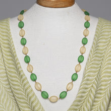 Load image into Gallery viewer, Colour Bead Necklace | Jade
