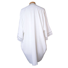 Load image into Gallery viewer, THSK1058: White: Lace Kimono
