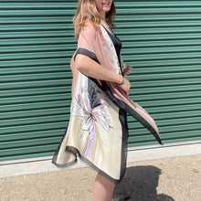 Load image into Gallery viewer, THSK1061: Brown: Floral Print Kimono