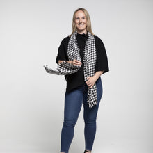 Load image into Gallery viewer, THSP1032: Black: Angie Poncho