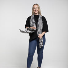 Load image into Gallery viewer, THSP1032: Black: Angie Poncho