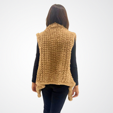 Load image into Gallery viewer, THSP1060: Camel: Plush Faux Fur Vest