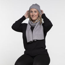 Load image into Gallery viewer, THSS2433: Grey: Twisted Rib Stitch Scarf