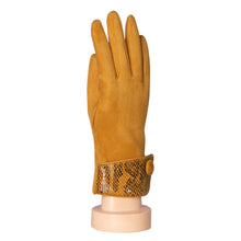 Load image into Gallery viewer, THSG1072: Mustard: Cuff Snake Print Button Gloves

