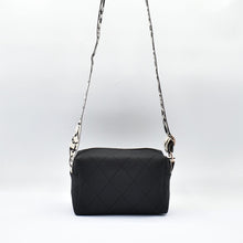 Load image into Gallery viewer, THSB1075: Black: Diamond Stitch Crossbody Bag
