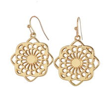 Load image into Gallery viewer, THSE1052: Gold: Asta Earrings
