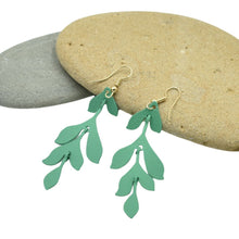 Load image into Gallery viewer, THSE1092: Green: Leaf Drop Earrings
