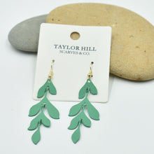 Load image into Gallery viewer, THSE1092: Green: Leaf Drop Earrings
