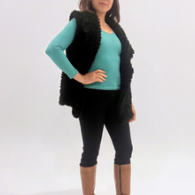Load image into Gallery viewer, THSP1062: Black: Plush Faux Fur Vest
