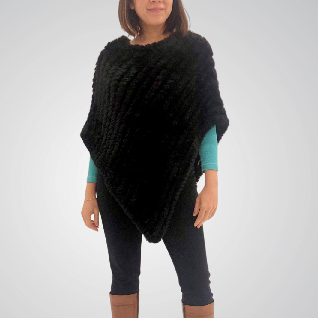 THSP1064: Plush Black: Faux Fur Poncho