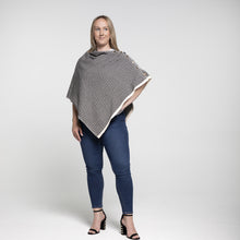 Load image into Gallery viewer, Herringbone w Button Poncho | Black
