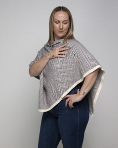 Herringbone w Button Poncho | Grey