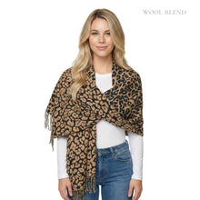 Load image into Gallery viewer, THSS2840: Tan: Reversible Leopard Luxe Scarf
