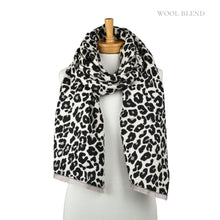 Load image into Gallery viewer, THSS2841: Black: Reversible Leopard Luxe Scarf
