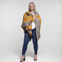 Load image into Gallery viewer, THSW1025: Burnt Orange: Block Colour Wrap
